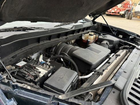 Used 2020 Chevrolet Silverado 1500 LT Trail Boss image 21