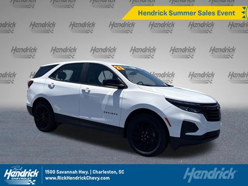 Used 2023 Chevrolet Equinox LS w/ Midnight Edition FWD image 1