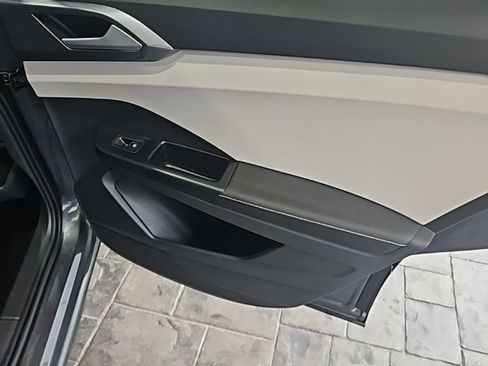 New 2026 Volkswagen Taos SEL image 15