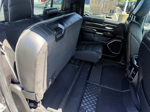 Used 2019 RAM 1500 Laramie AWD/4WD image 54
