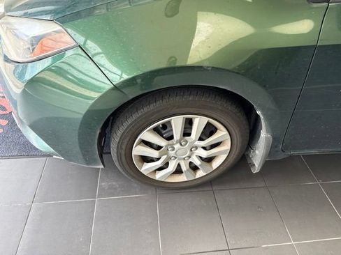 Used 2014 Toyota Corolla LE FWD image 2