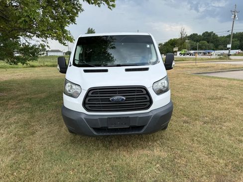 Used 2016 Ford Transit 250 130 Low Roof RWD image 2