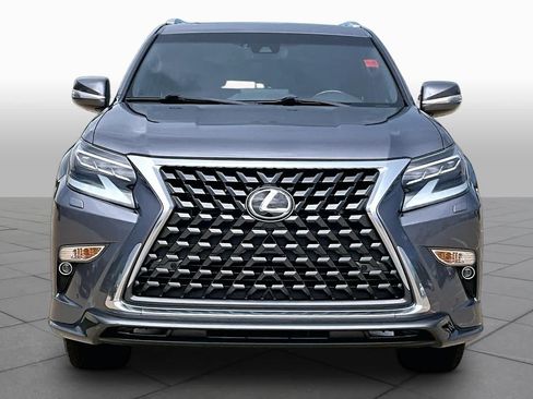 Used 2023 Lexus GX 460 Premium w/ Accessory Package AWD/4WD image 4