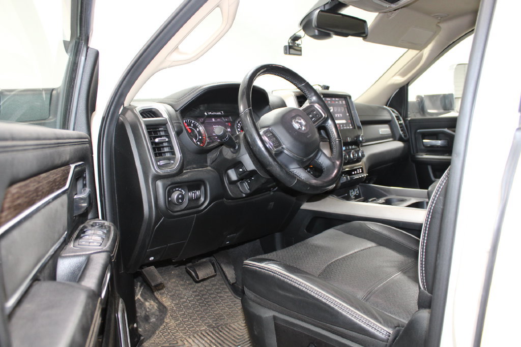 Used 2019 RAM 3500 Laramie AWD/4WD image 14