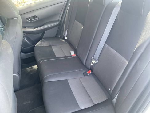 Used 2024 Nissan Sentra SV FWD image 27