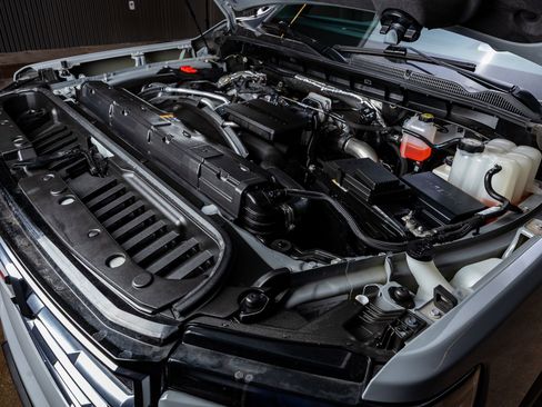 Used 2025 GMC Sierra 2500 AT4 w/ AT4 Premium Plus Package image 40