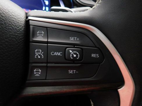 Used 2023 Jeep Grand Cherokee 4WD 4xe image 42