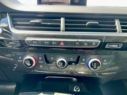 Used 2017 Audi Q7 3.0T Premium Plus AWD/4WD image 25