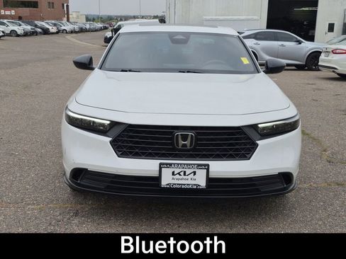 Used 2023 Honda Accord Sport image 3