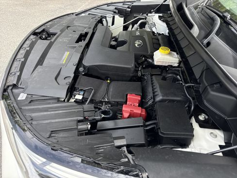 Used 2023 INFINITI QX60 Luxe w/ Cargo Package FWD image 40