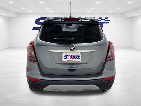 Used 2019 Buick Encore Sport Touring image 5