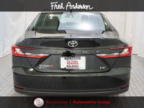 Certified 2025 Toyota Camry LE FWD image 4