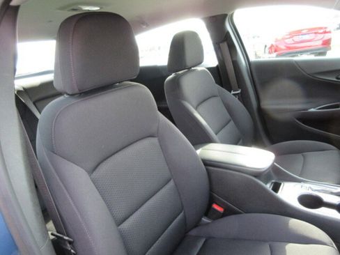 Used 2024 Chevrolet Malibu LT FWD image 29