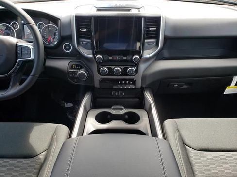 New 2026 RAM 1500 Big Horn w/ Night Edition AWD/4WD image 8