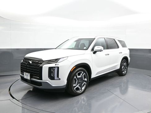 Used 2023 Hyundai Palisade SEL image 1