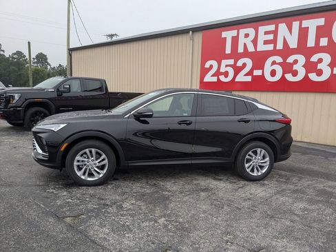 New 2025 Buick Envista Preferred w/ Convenience I Package image 2