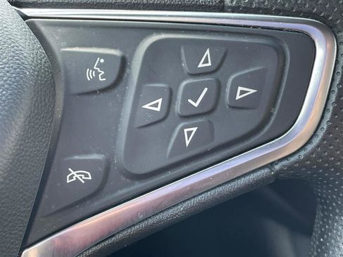 Used 2024 Chevrolet Malibu LT image 23