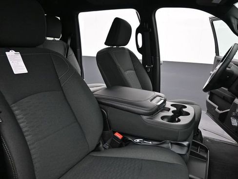 New 2026 RAM 3500 Tradesman AWD/4WD image 25