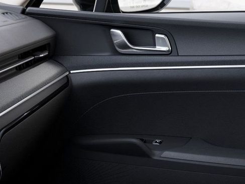 Certified 2026 Kia K5 LXS image 25