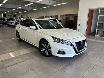 Used 2021 Nissan Altima 2.5 SL