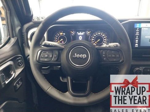Used 2024 Jeep Wrangler Sport S image 12