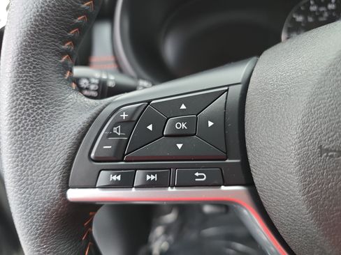 Certified 2023 Nissan Kicks SR FWD image 16