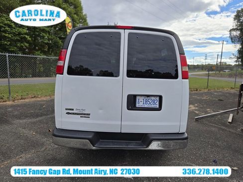 Used 2011 Chevrolet Express 3500 LT w/ LT Preferred Equipment Group image 4