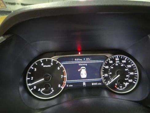 New 2025 Nissan Sentra SV w/ SV Premium Package image 30