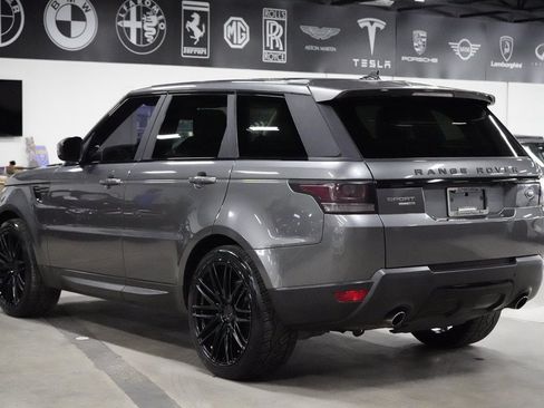 Used 2016 Land Rover Range Rover Sport HSE AWD/4WD image 3