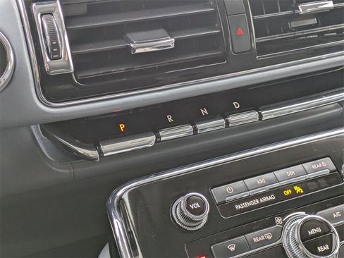 Used 2023 Lincoln Navigator Black Label image 12