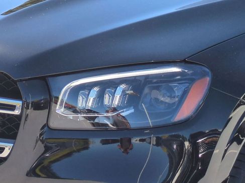 Used 2022 Mercedes-Benz GLS 450 4MATIC image 24