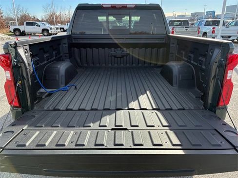 New 2026 Chevrolet Silverado 1500 LTZ w/ LTZ Premium Package image 16