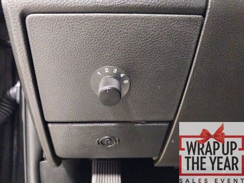 Used 2018 RAM 2500 Big Horn w/ Harvest Edition image 24