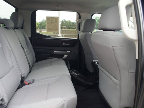 Used 2023 Toyota Tundra SR5 AWD/4WD image 21