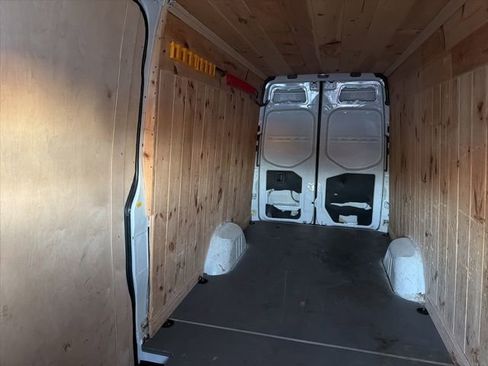 Used 2021 Mercedes-Benz Sprinter 2500 image 15