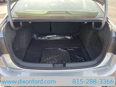 New 2025 Volkswagen Jetta SE image 25