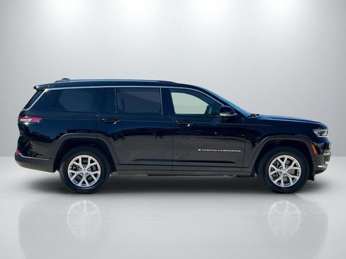 Used 2023 Jeep Grand Cherokee L Limited w/ Luxury Tech Group II AWD/4WD image 4