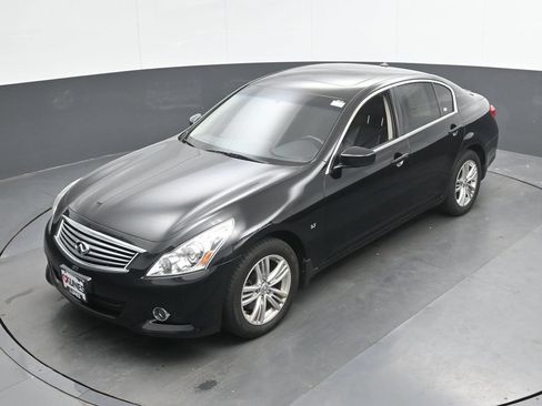 Used 2015 INFINITI Q40 AWD w/ Navigation Package image 30