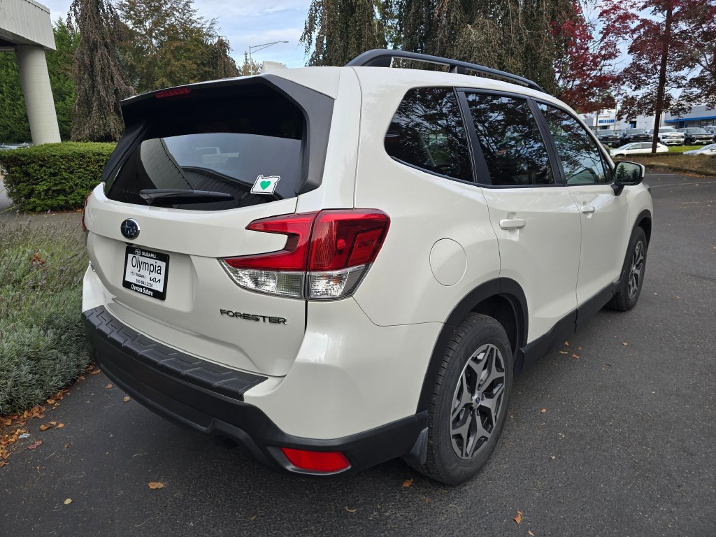 Used 2019 Subaru Forester Premium w/ Popular Package #1 AWD/4WD image 4
