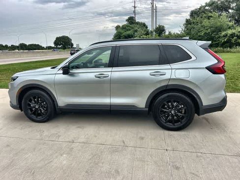 Certified 2025 Honda CR-V Sport-L image 4