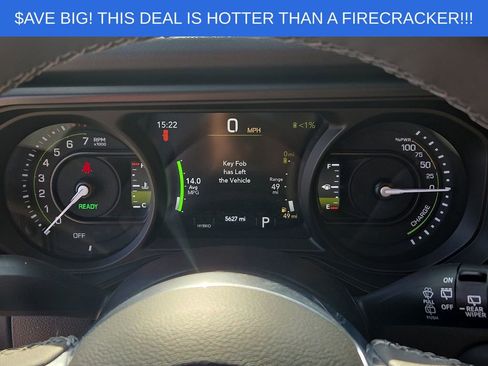 Used 2025 Jeep Wrangler Unlimited Sahara AWD/4WD image 19