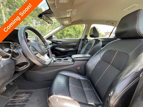Used 2021 Nissan Altima 2.5 SR FWD image 26