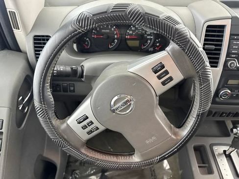 Used 2016 Nissan Frontier SV w/ SV Value Truck Package RWD image 23