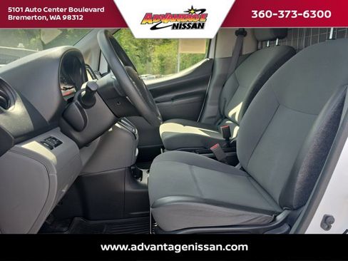 Used 2019 Nissan NV200 SV w/ Navigation Package FWD image 19