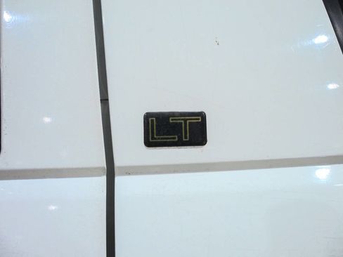 Used 1996 Chevrolet Tahoe 4WD image 23