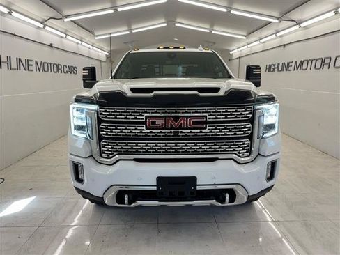 Used 2021 GMC Sierra 3500 Denali w/ Denali Ultimate Package AWD/4WD image 2