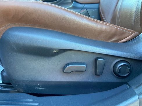 Used 2020 Subaru Outback Touring XT image 12