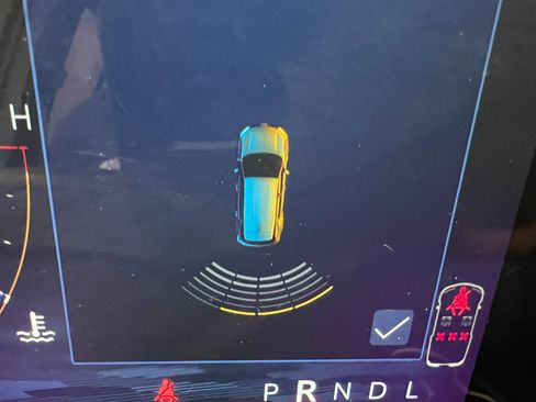 Used 2025 Chevrolet Equinox LT w/ Convenience Package II image 52