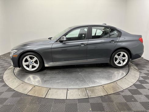 Used 2013 BMW 328i Sedan RWD image 16