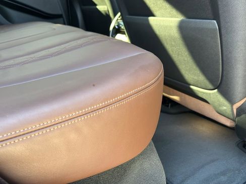 Used 2019 BMW X5 xDrive40i w/ Executive Package image 27